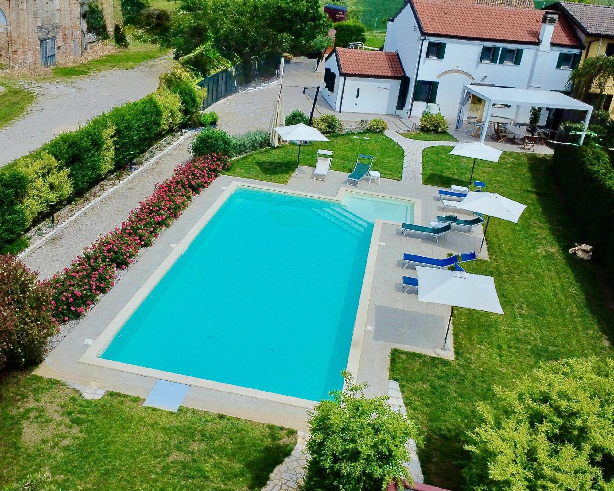 Adria Bnb المظهر الخارجي الصورة
